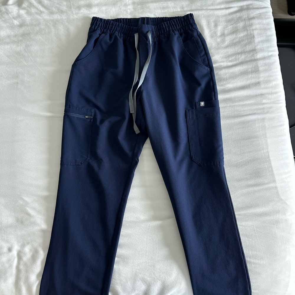 Figs High Waisted Dowa Scrub Pant Size M